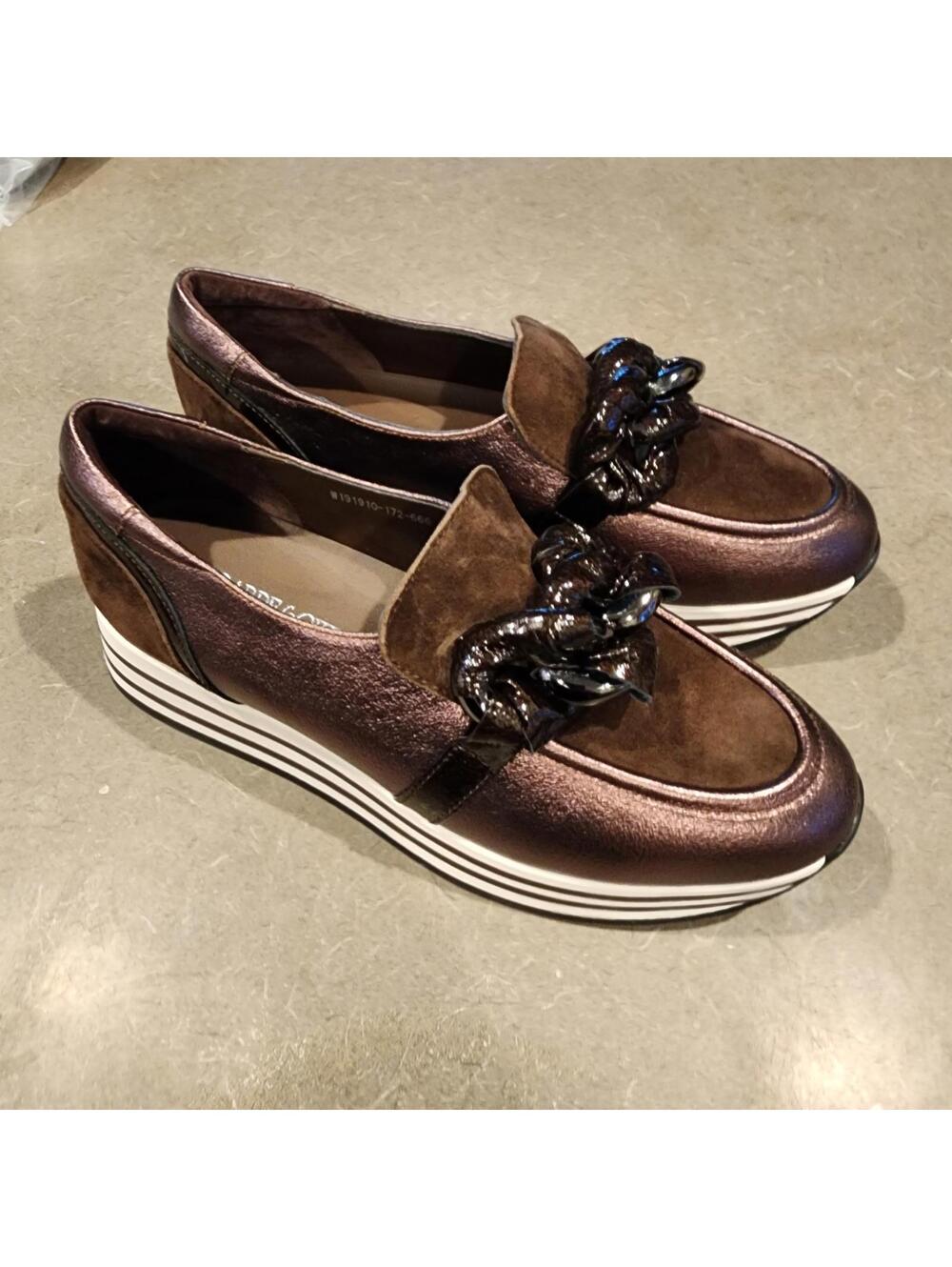 Regarde Le Ciel Alyx 04 Loafers 9 Brown Platform Chain Buckle Comfort Shoes